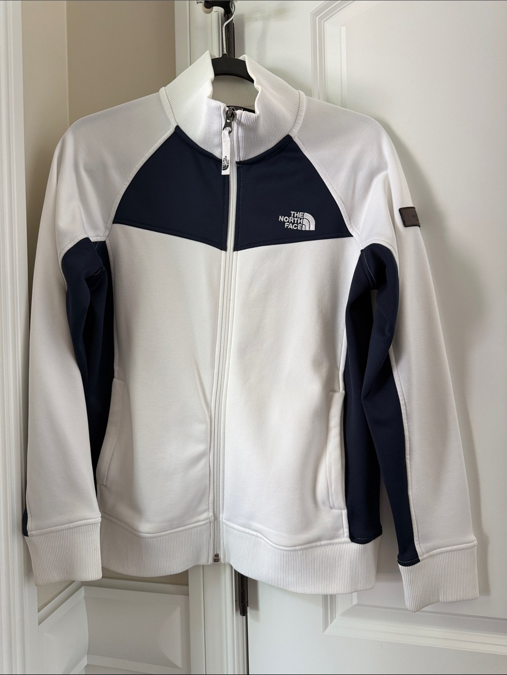 The North Face White and Navy Zip-Up Athletic Jacket/Sweatshirt
